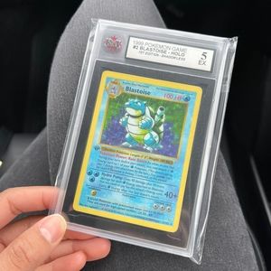 1999 Blastoise, KSA 5 graded, 1st edition, Shawdowless, Base set